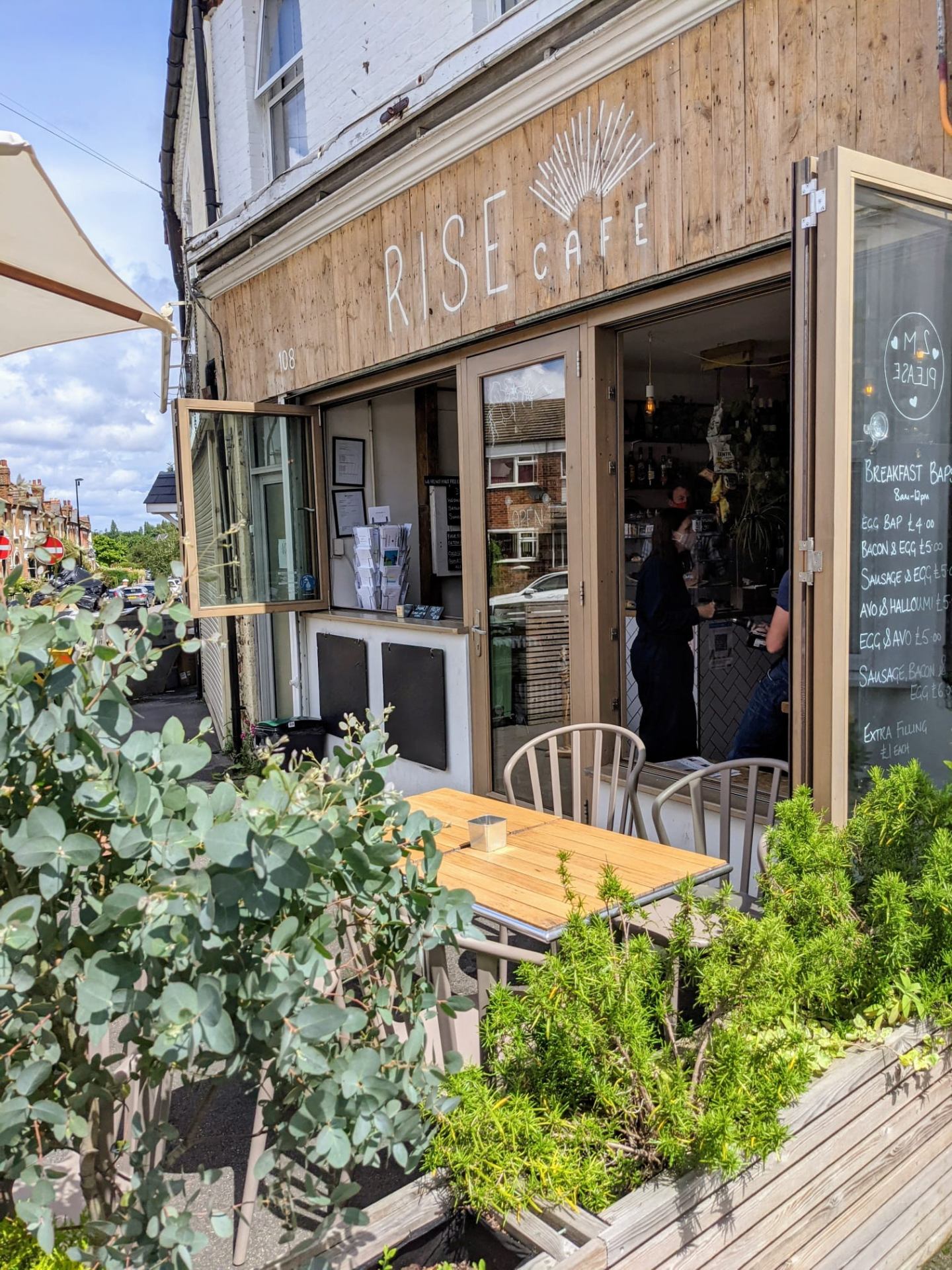 Lark Rise Cafe Rise — Café & Brunch in Honor Oak Park | Rise Cafe London